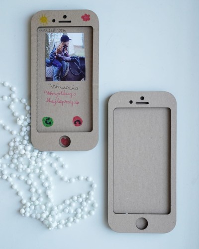 Prezent dla Babci: smartfon.