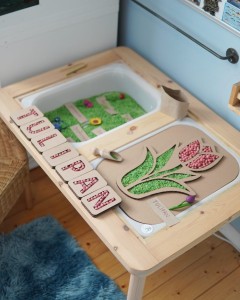 Zestaw w pojemniku Tulipan