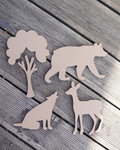 Trzy zwierzątka i i Drzewo